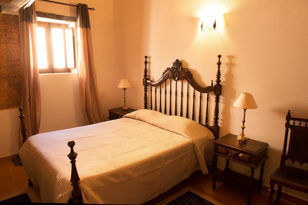 Recanto Da Ribeira Casas De Campo Monchique Oda fotoğraf